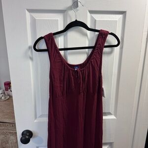 Old Navy Sleeveless Burgundy Midi Dress